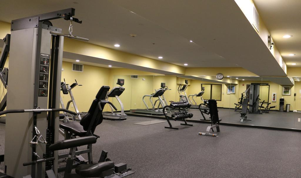 Astoria Extended Stay & Event Center Dickinson Exteriér fotografie